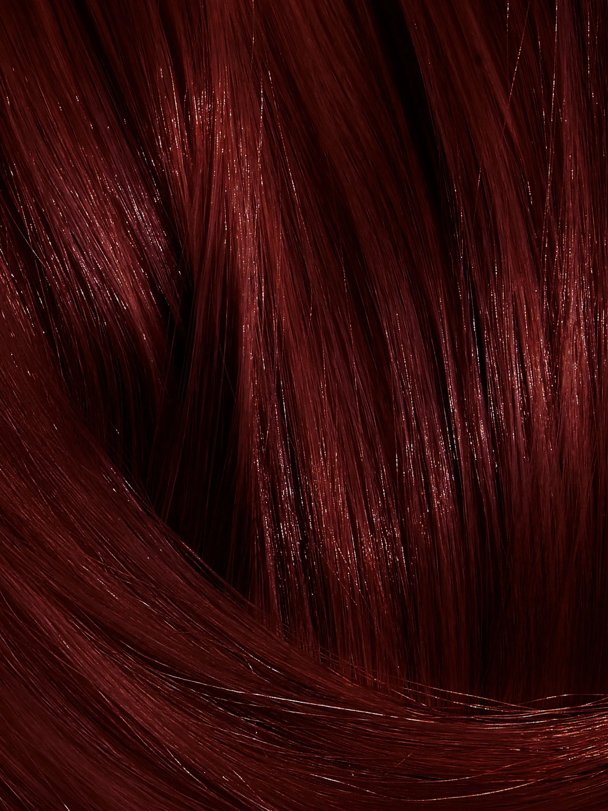 5.56 Intense Plum Red