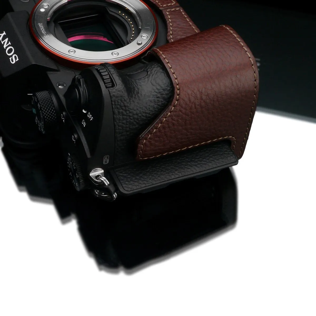 Gariz Brown XS-CHA7M3BRO Genuine Leather Half Case for Sony A7RIII/Sony A7III