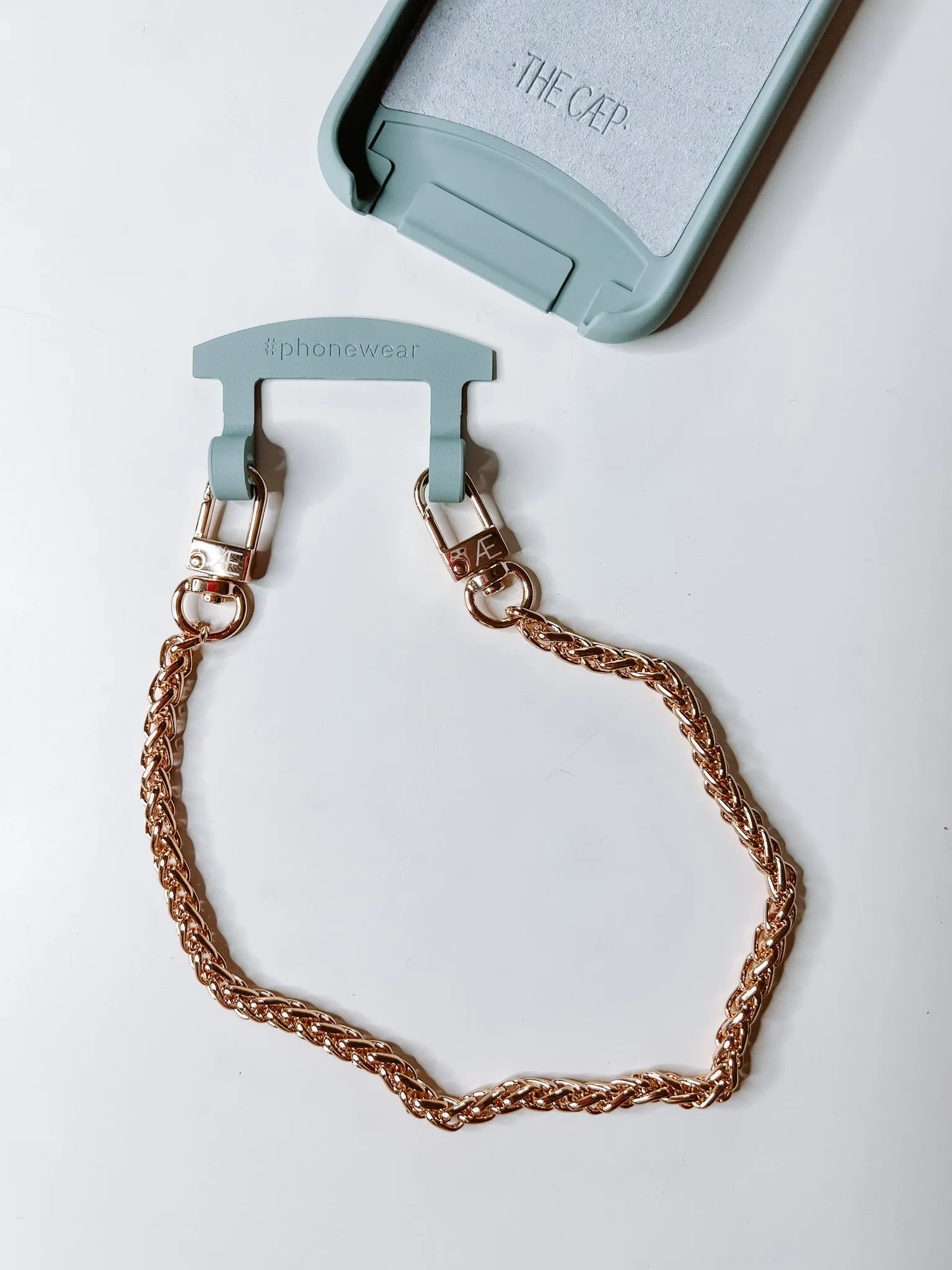 Goldi Round Chain