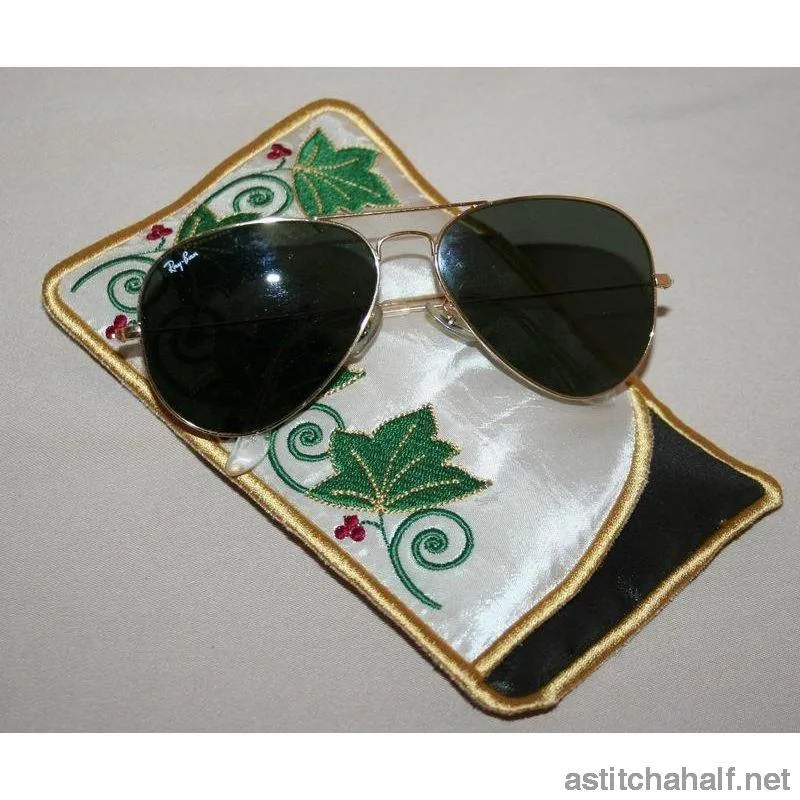 Royal Eyeglass Cases 01