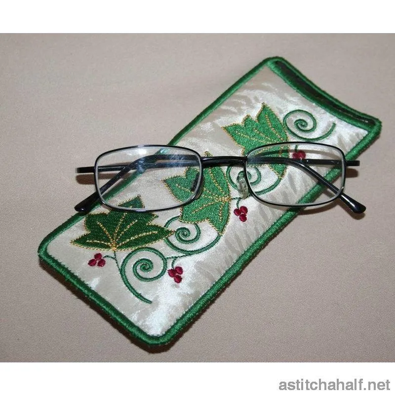 Royal Eyeglass Cases 01